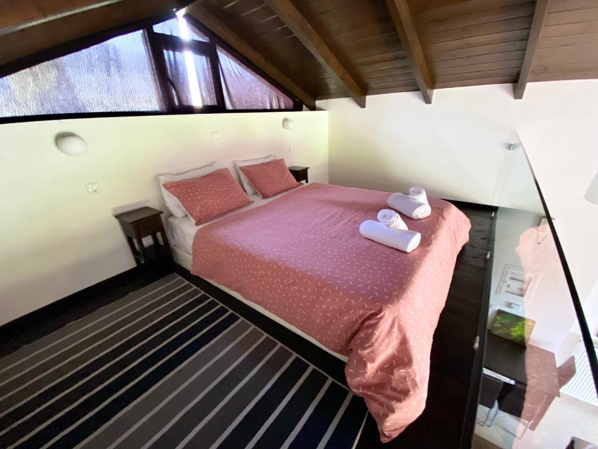 Lithos Villas 암피키아 외부 사진